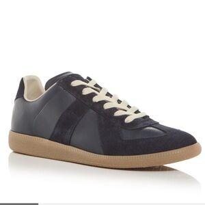 Maison Margiela Men’s Replica Low Top Sneakers